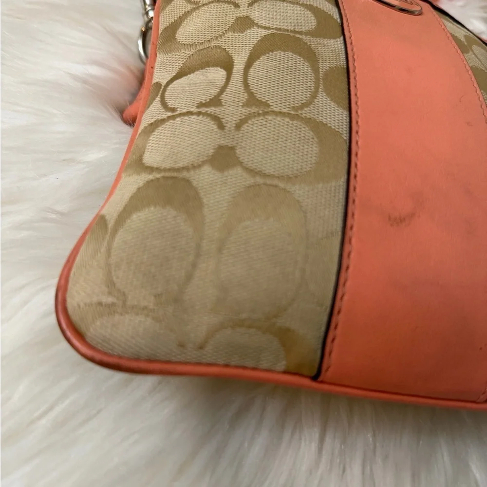 Coach elegant crossbody